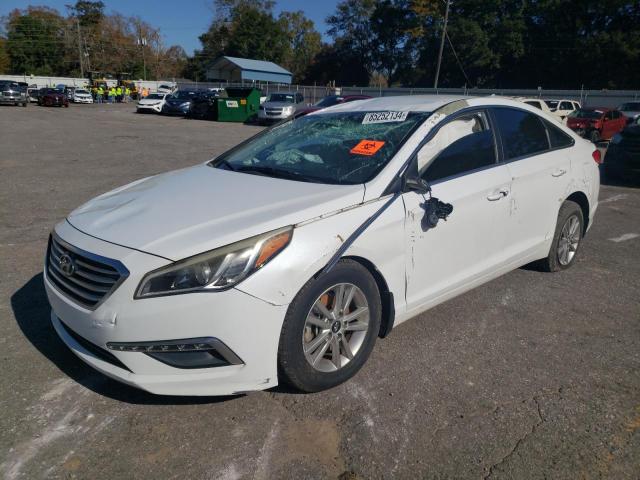 2015 HYUNDAI SONATA SE — VIN 5NPE24AF8FH181953