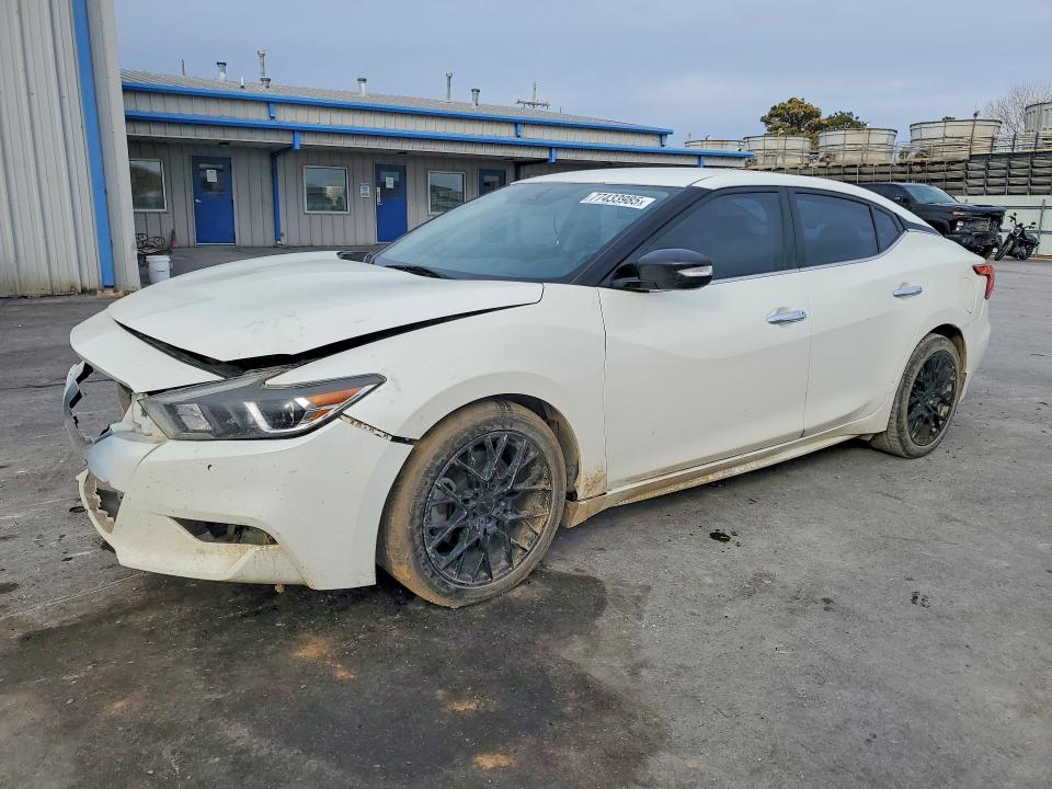 2017 NISSAN MAXIMA — VIN 1N4AA6AP5HC397463
