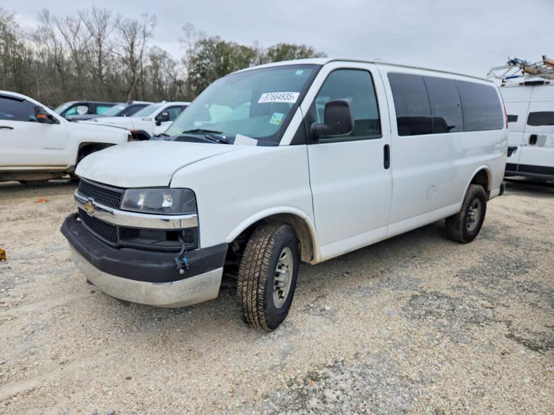 2016 CHEVROLET EXPRESS G2500 — VIN 1GAWGFFFXG1217427