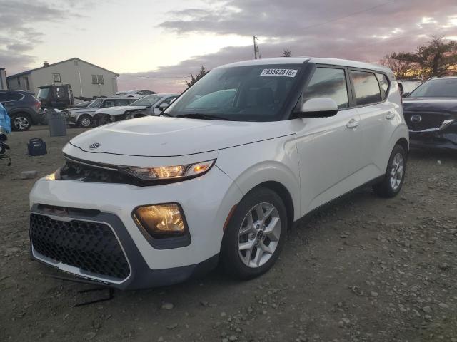 2021 KIA SOUL LX — VIN KNDJ23AU1M7751333