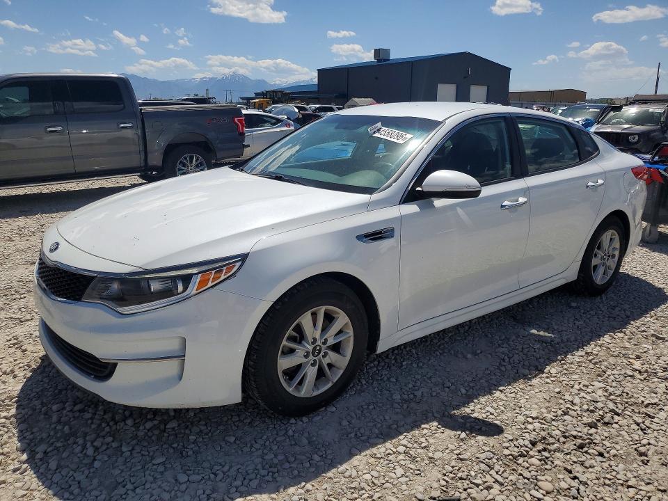 2017 KIA OPTIMA — VIN 5XXGT4L35HG175941