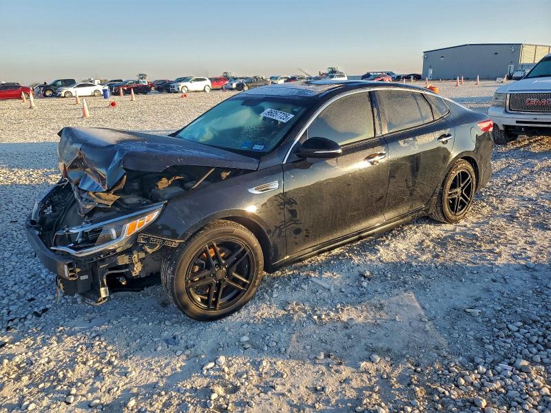 2016 KIA OPTIMA — VIN 5XXGU4L32GG058863