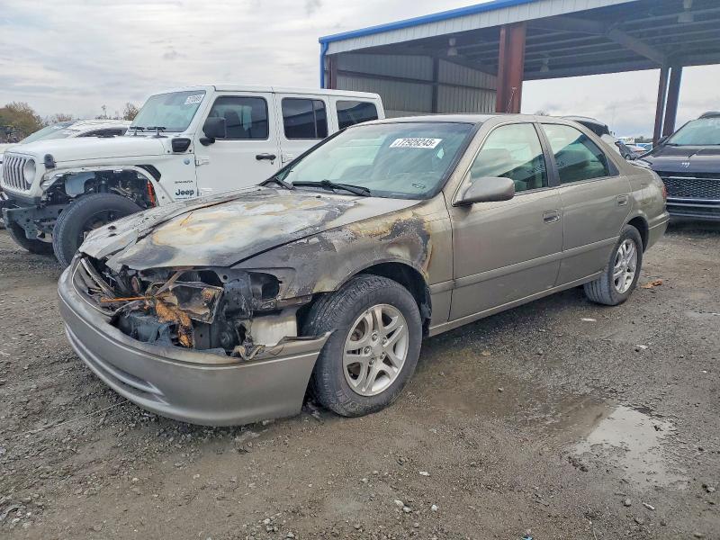 2000 TOYOTA CAMRY CE — VIN 4T1BG22K9YU709055