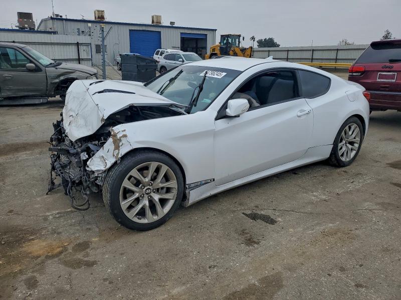 2015 HYUNDAI GENESIS CO — VIN KMHHT6KJ6FU125732