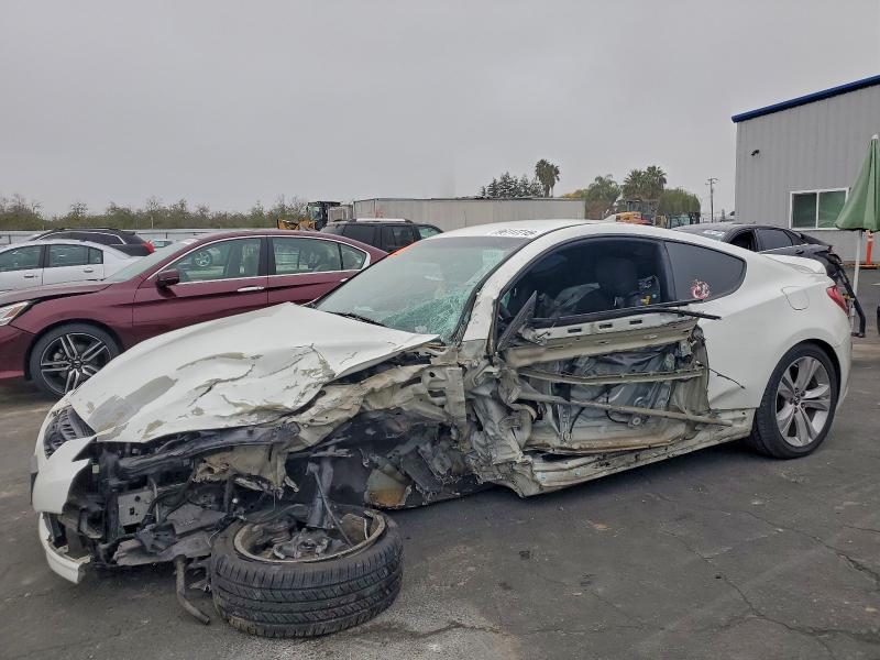 2011 HYUNDAI GENESIS CO — VIN KMHHT6KD6BU060367