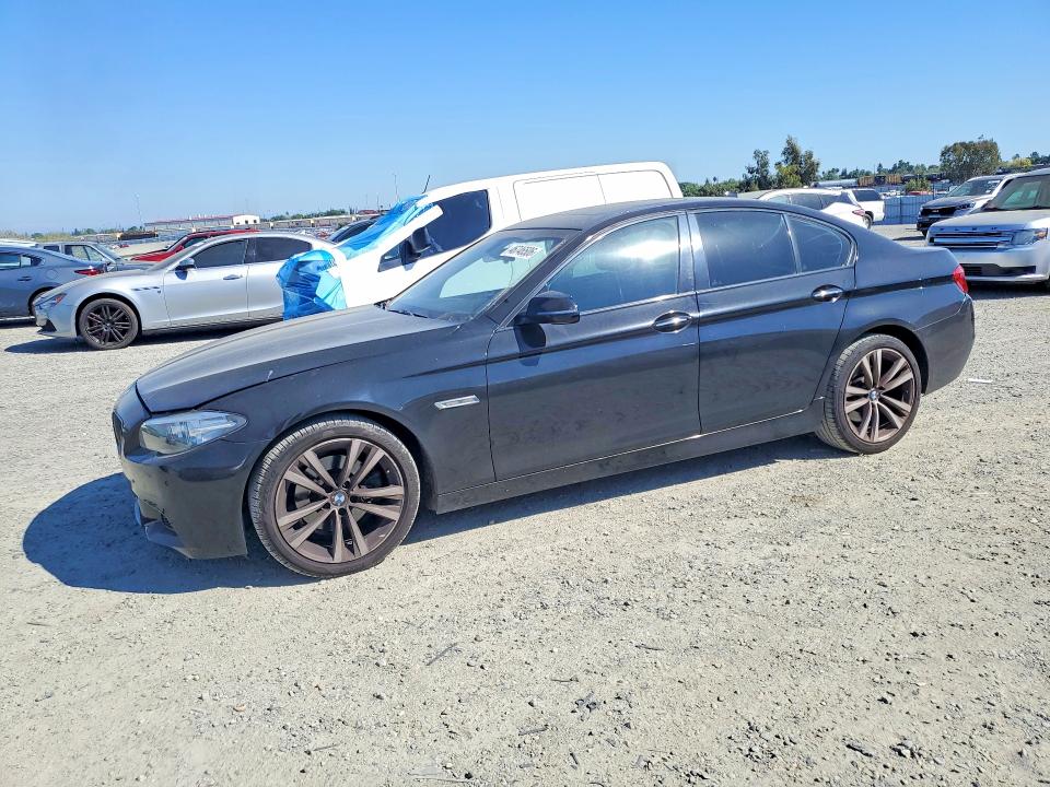 2016 BMW 528 — VIN WBA5A7C52GG644018