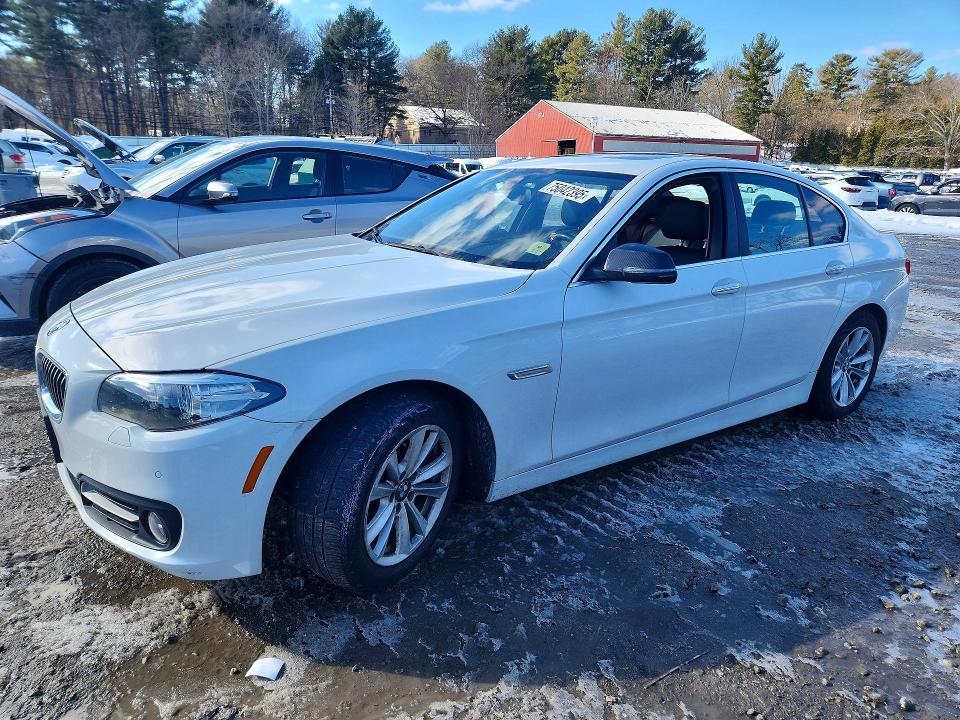 2016 BMW 528 — VIN WBA5A7C53GG145227