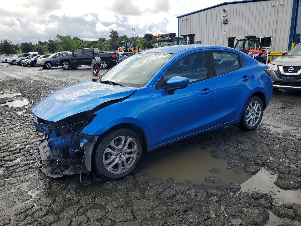 2018 TOYOTA YARIS IA — VIN 3MYDLBYV1JY312678