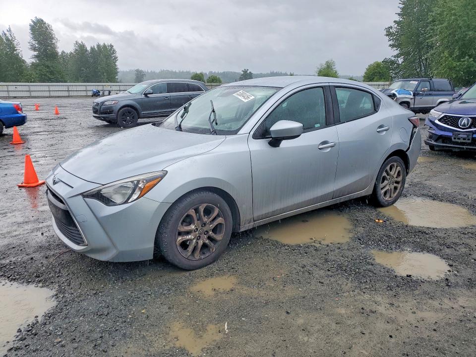 2017 TOYOTA YARIS IA — VIN 3MYDLBYV1HY165837
