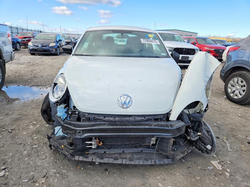 3VWFD7AT0JM702136