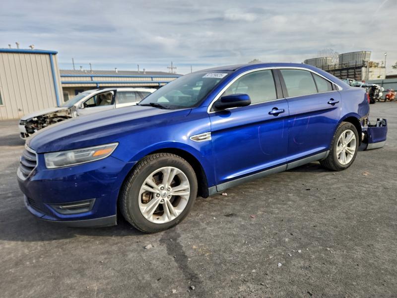 2015 FORD TAURUS SEL — VIN 1FAHP2E82FG119392