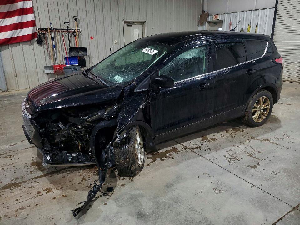 2017 FORD ESCAPE — VIN 1FMCU9G99HUC52775