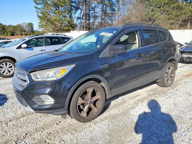 2017 FORD ESCAPE SE — VIN 1FMCU0GD0HUA75209