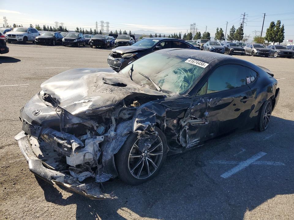 JF1ZNAA1XH8705848