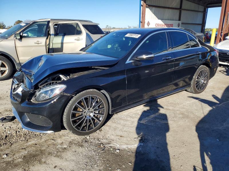 2015 MERCEDES-BENZ C 400 4MAT — VIN 55SWF6GB4FU042358
