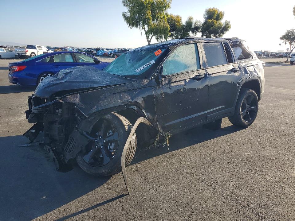 2024 JEEP GRAND CHEROKEE — VIN 1C4RJHAG3RC247975