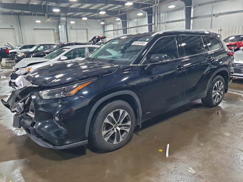 2022 TOYOTA HIGHLANDER HYBRID — VIN 5TDGBRCH2NS556295
