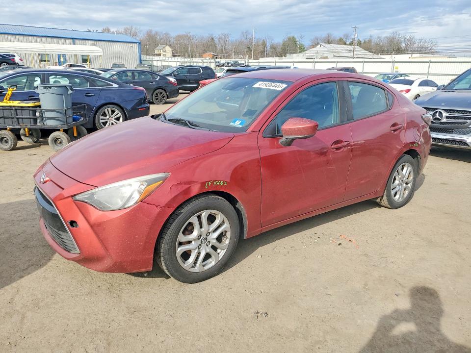 2018 TOYOTA YARIS IA — VIN 3MYDLBYV9JY323220