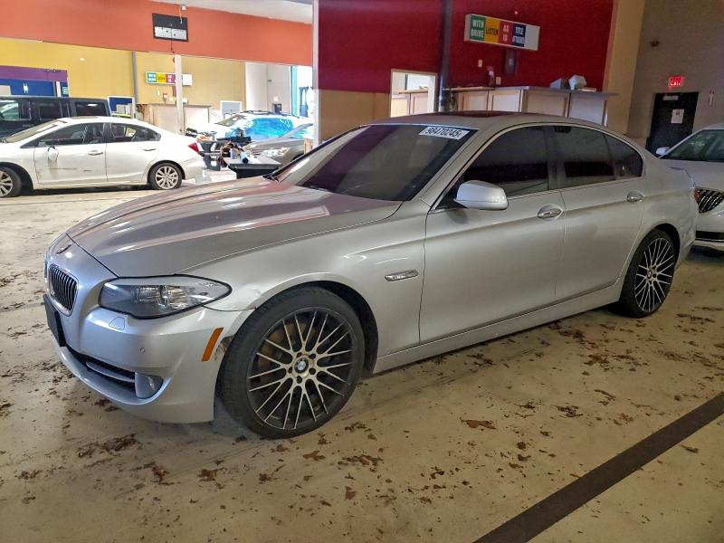 2013 BMW 528 XI — VIN WBAXH5C54DD107642
