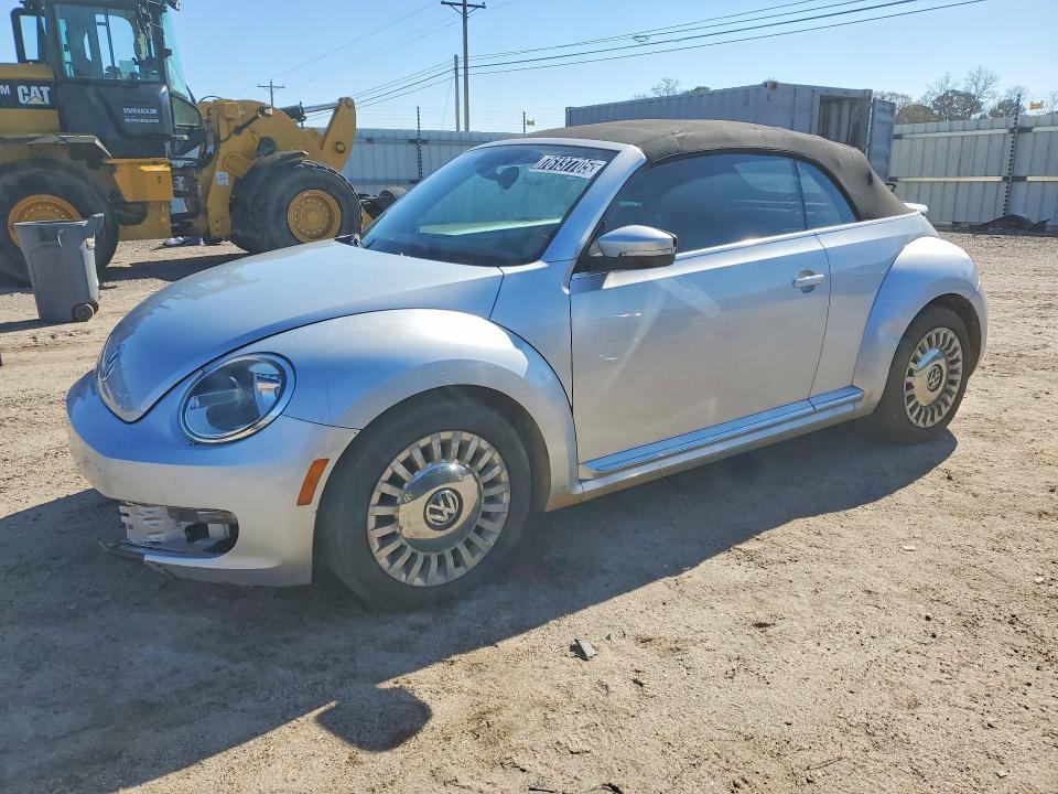 2016 VOLKSWAGEN BEETLE — VIN 3VW507ATXGM802258