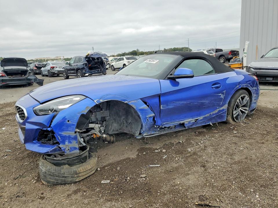 2026 BMW Z4 — VIN WBAHF3C06TWY53242