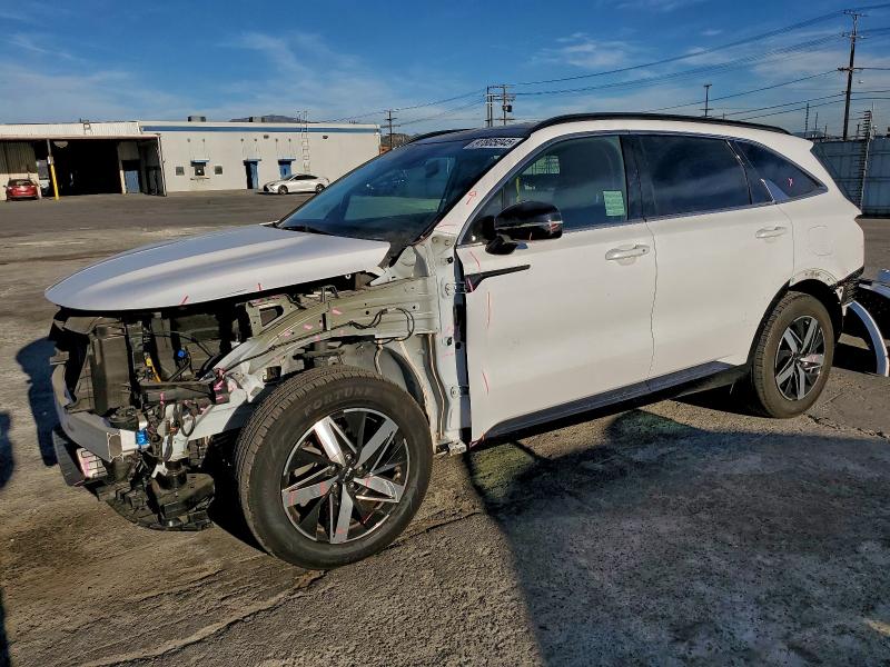 2022 KIA SORENTO S — VIN 5XYRL4LC3NG099085