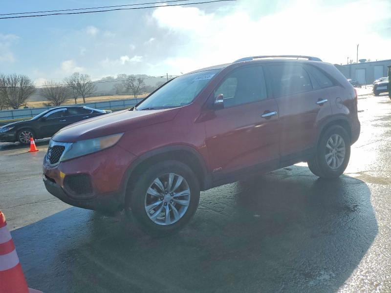 2011 KIA SORENTO BA — VIN 5XYKTDA20BG067573