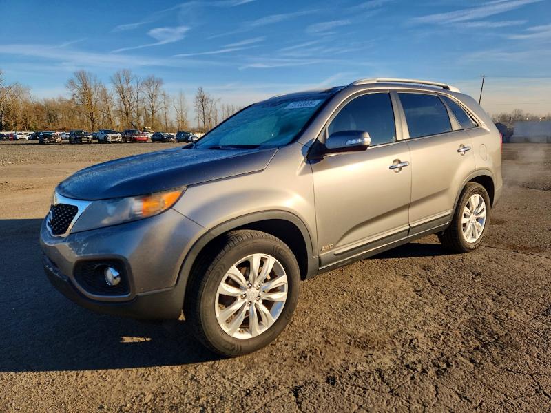2011 KIA SORENTO BA — VIN 5XYKTDA21BG168038