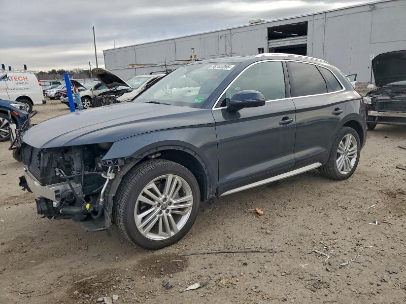 2019 AUDI Q5 PRESTIG — VIN WA1CNBFY7K2026748