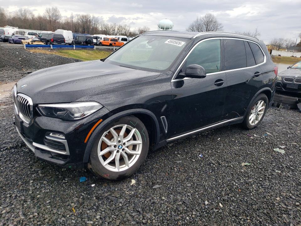 2021 BMW X5 — VIN 5UXCR6C02M9F76175
