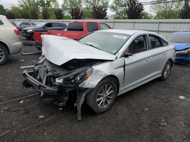 2018 HYUNDAI SONATA SE — VIN 5NPE24AF7JH639300