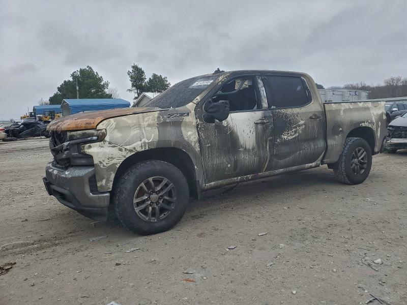 2022 CHEVROLET SILVERADO — VIN 1GCUYDED7NZ186264