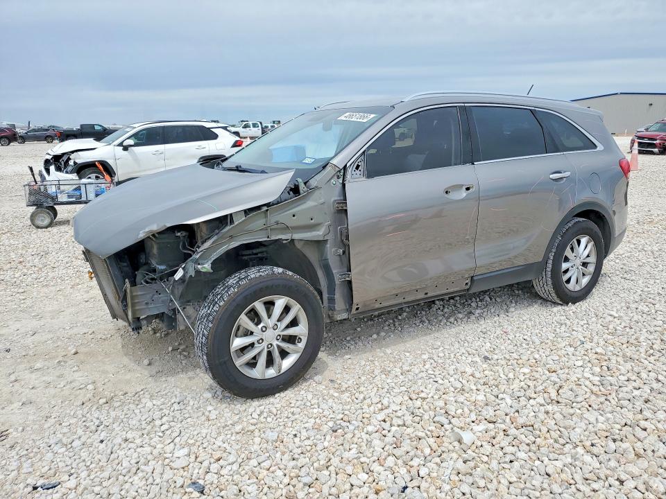 2017 KIA SORENTO — VIN 5XYPG4A38HG245452