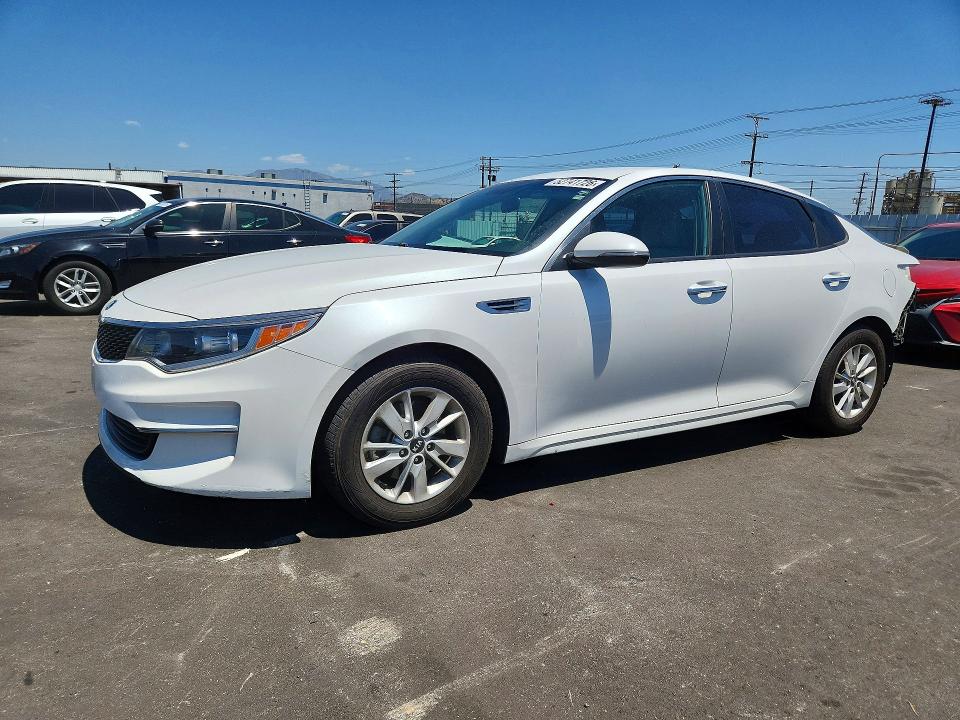 2016 KIA OPTIMA — VIN KNAGT4L33G5101305
