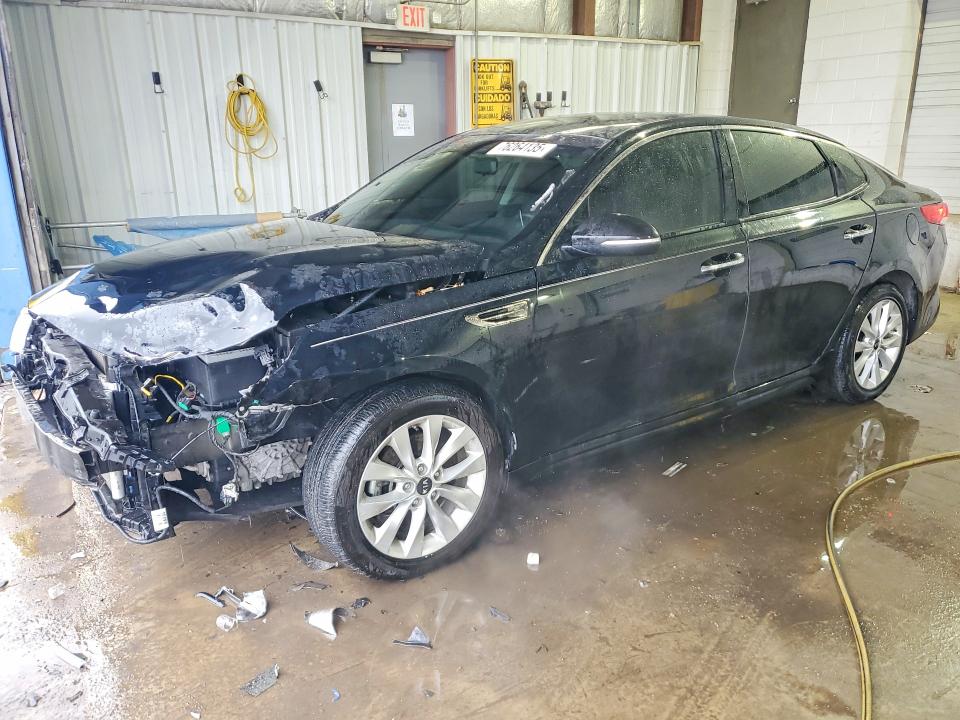 2018 KIA OPTIMA — VIN 5XXGU4L32JG220594