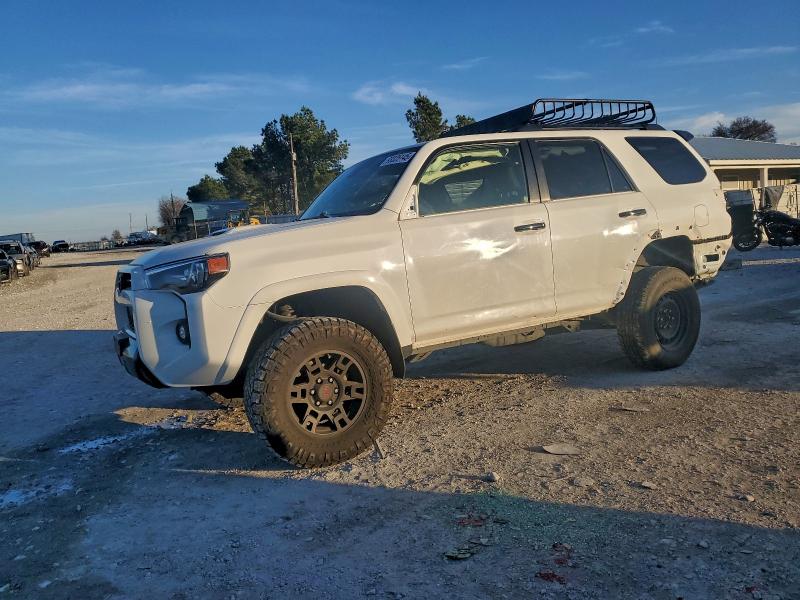 2021 TOYOTA 4RUNNER VE — VIN JTEHU5JR0M5849857