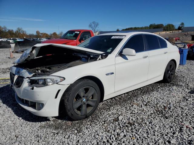 2013 BMW 528 XI — VIN WBAXH5C56DD113751