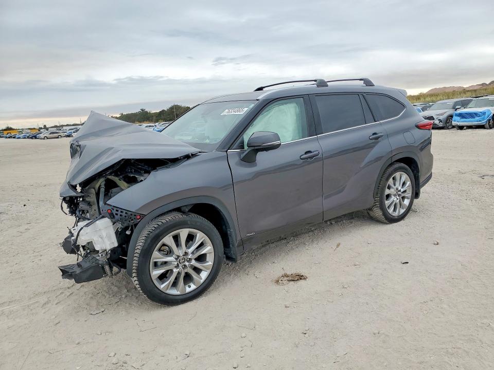 2023 TOYOTA HIGHLANDER HYBRID — VIN 5TDXBRCH0PS597303