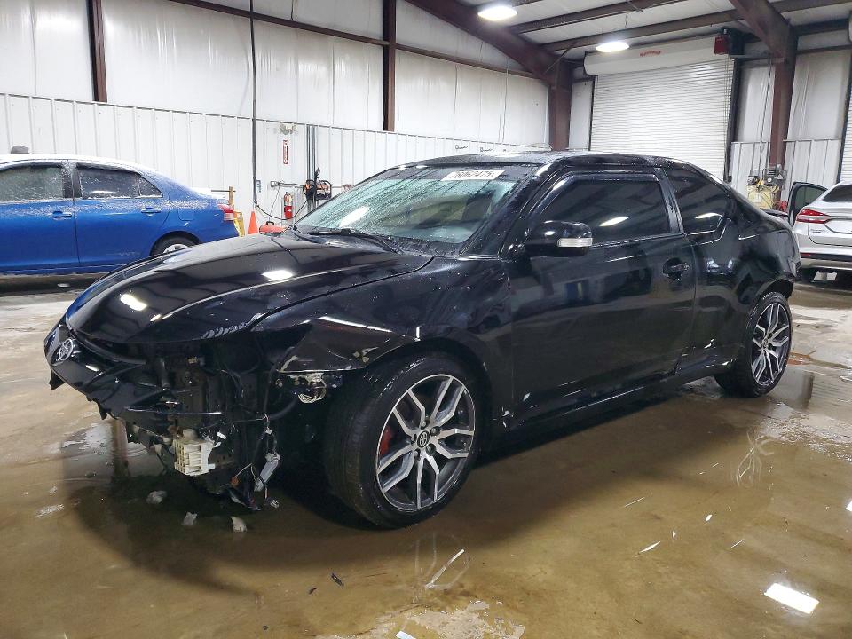 2015 TOYOTA SCION TC — VIN JTKJF5C72FJ008699