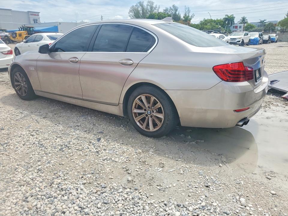 WBA5A5C53FD522014