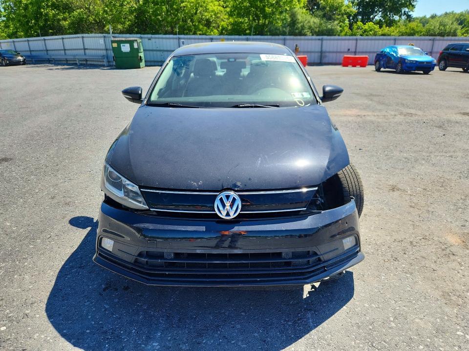 3VW637AJ1FM310520