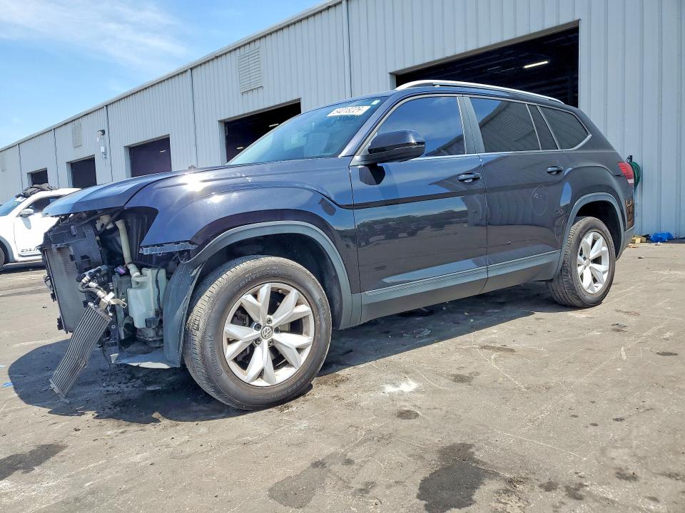 2018 VOLKSWAGEN ATLAS — VIN 1V2CR2CA7JC505616