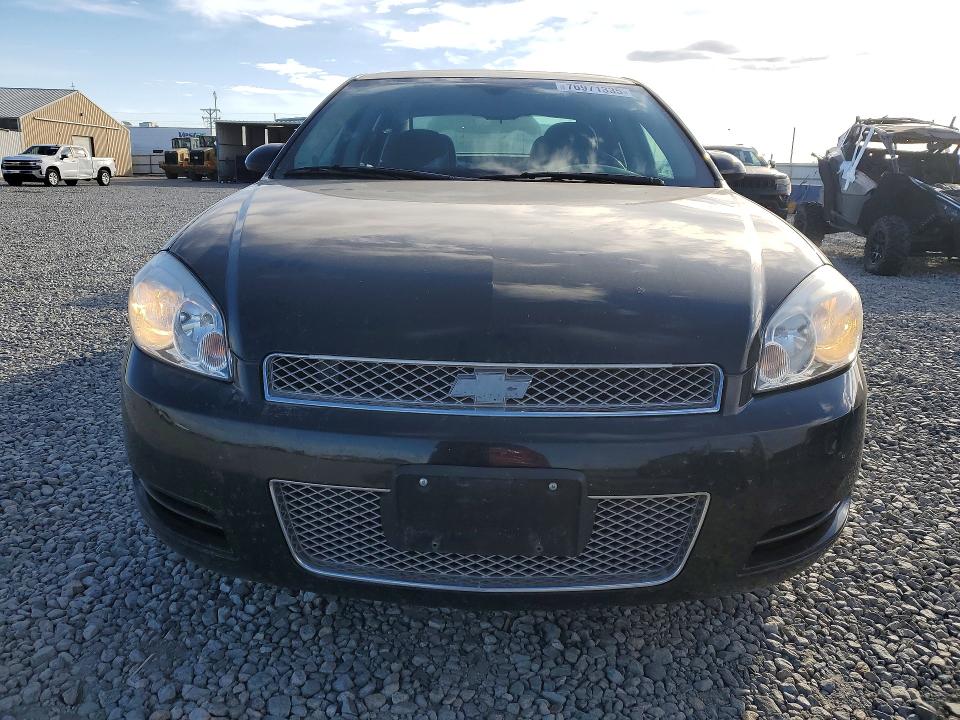 2G1WB5E38G1149977