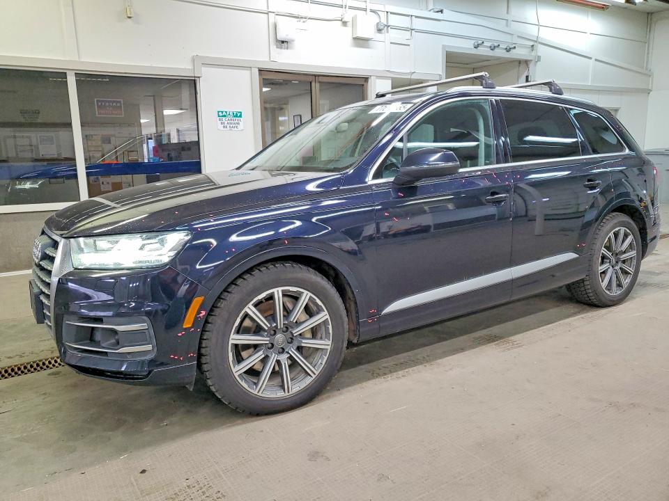 2017 AUDI Q7 — VIN WA1VAAF79HD008707