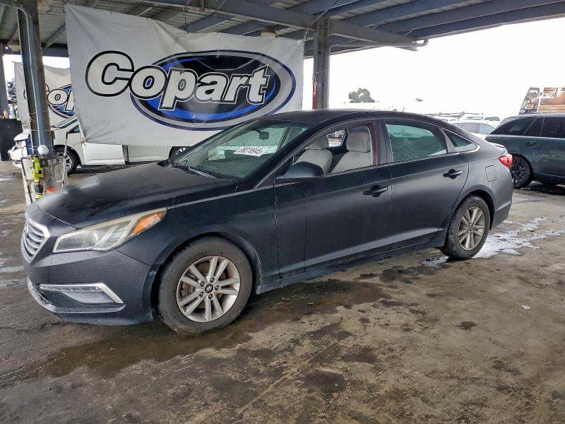 2015 HYUNDAI SONATA SE — VIN 5NPE24AFXFH117493