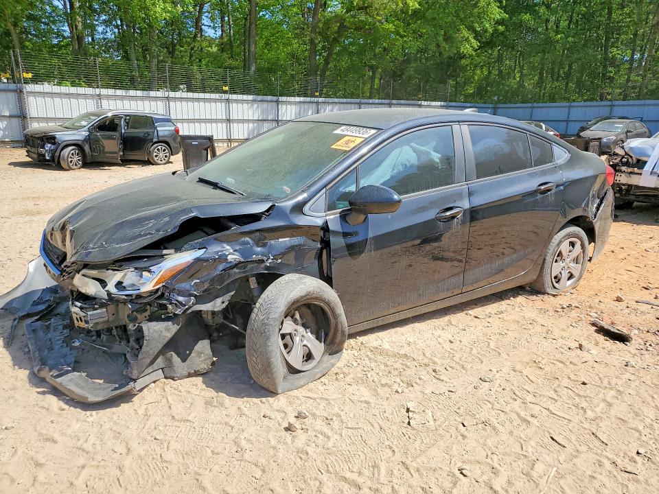 2017 CHEVROLET CRUZE — VIN 1G1BC5SM0H7150831
