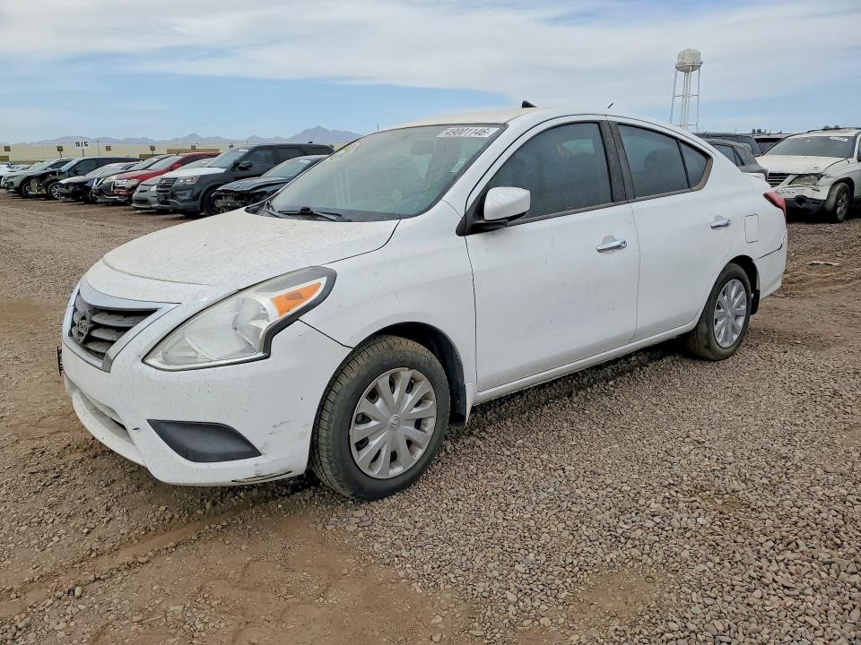 2015 NISSAN VERSA — VIN 3N1CN7AP1FL952250
