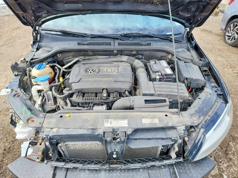 3VWD07AJ5FM227057