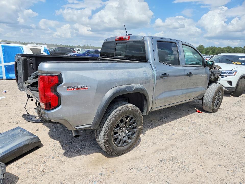 1GCPTEEK8R1200077