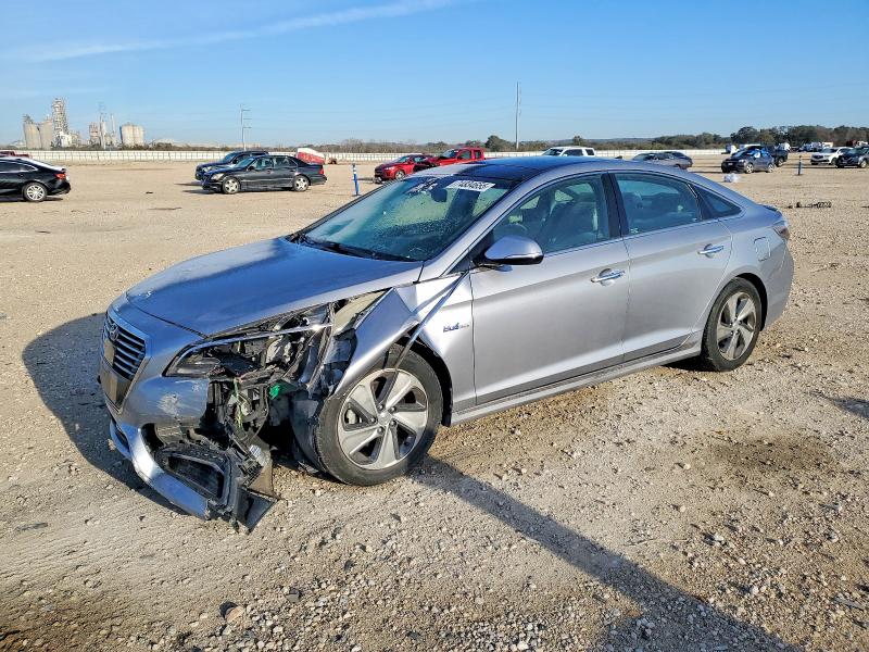2016 HYUNDAI SONATA HYB — VIN KMHE34L17GA019315